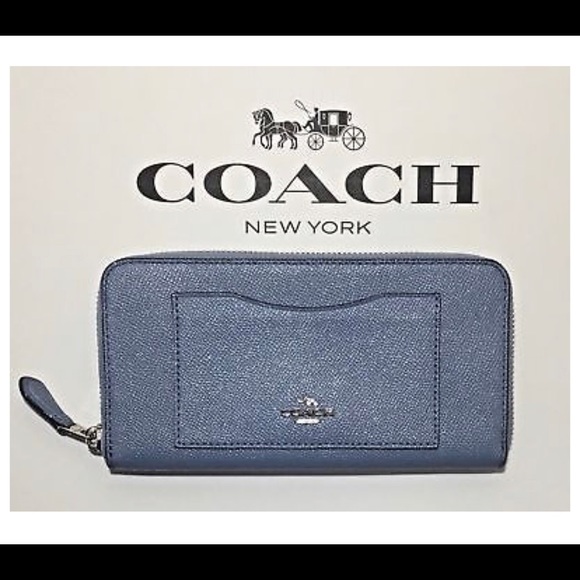 Coach wristlets - Picture 2 of 2